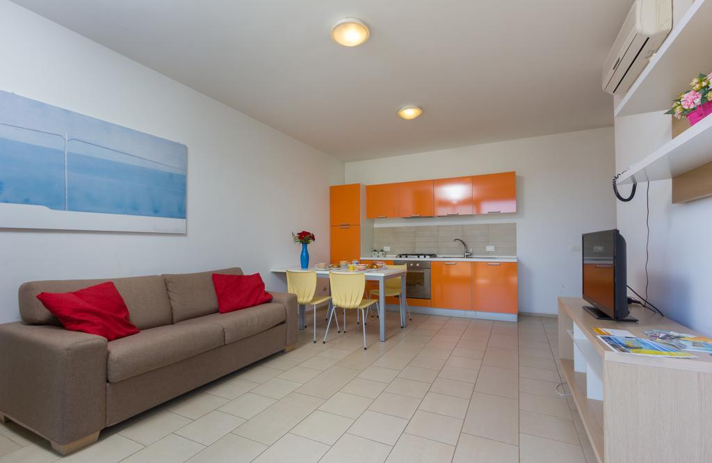 Kamena Residence Marina di Ragusa Rum bild